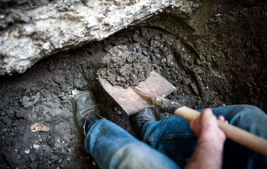 Waar kom je uit als je in Spanje een gat graaft naar de andere kant van de aarde