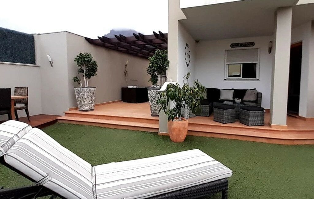 Voor 2,80 euro kun jij de eigenaar worden van deze woning op Tenerife