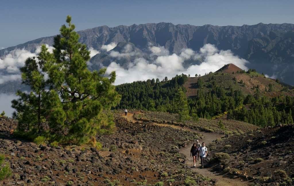 281 kleine aardbevingen bij vulkaan op Canarische Eiland la Palma