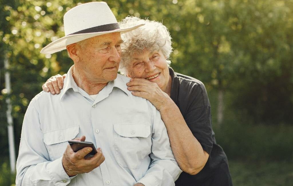 Hoe kom je in Spanje aan een 65-plus pas of certificaat