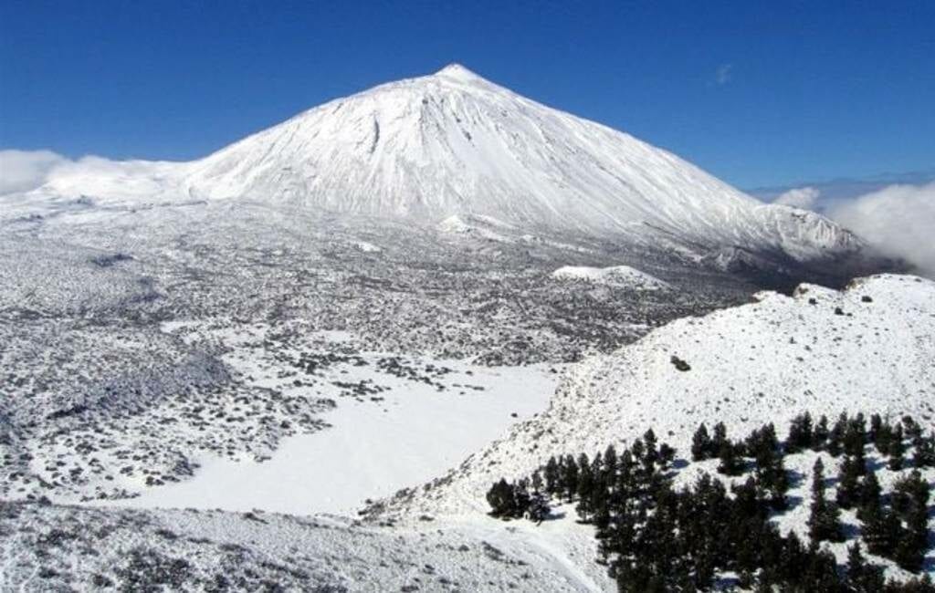 Het sneeuwt niet alleen op het Spaanse vasteland maar ook op Tenerife