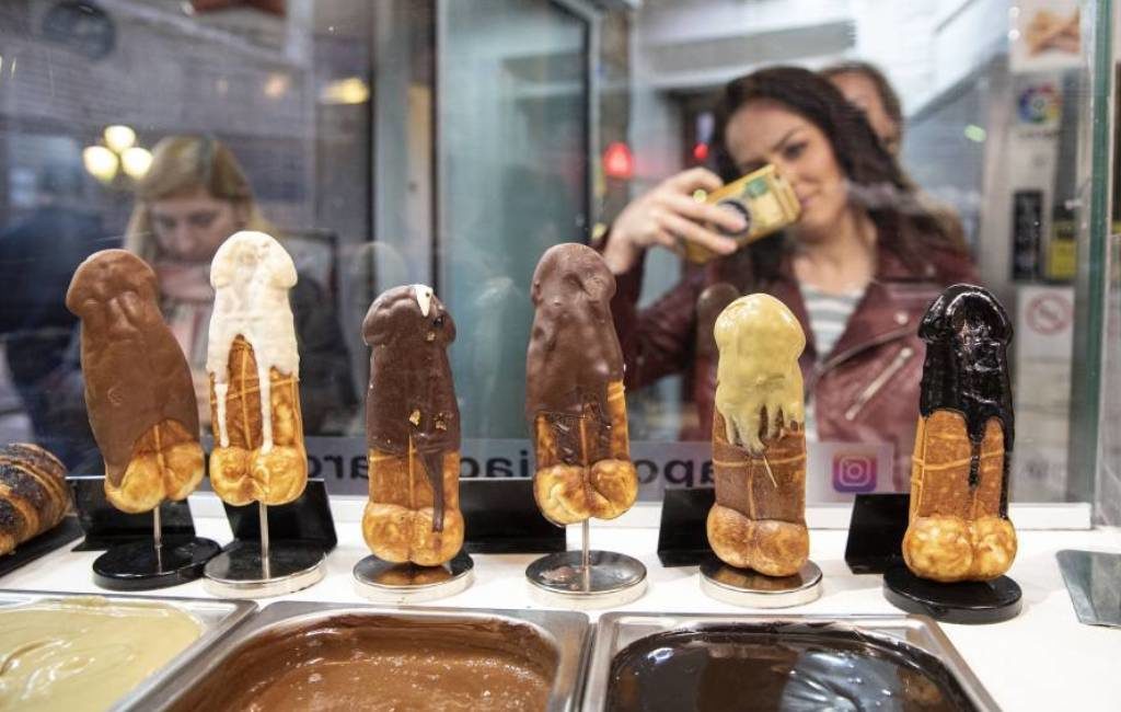 Banaal of een culinair hoogstandje? Worden de penis-wafels ook een succes in Alicante?