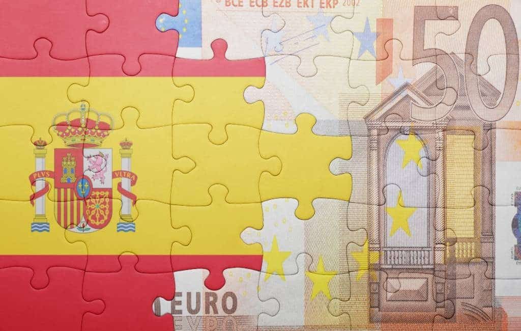 Meest voorkomende bruto jaarsalaris in Spanje is 18.490 euro