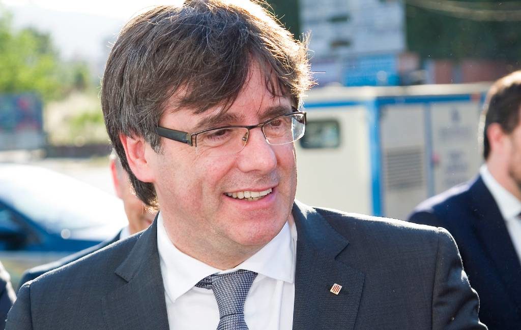 Carles Puigdemont aangehouden op vliegveld Italiaanse eiland Sardinië