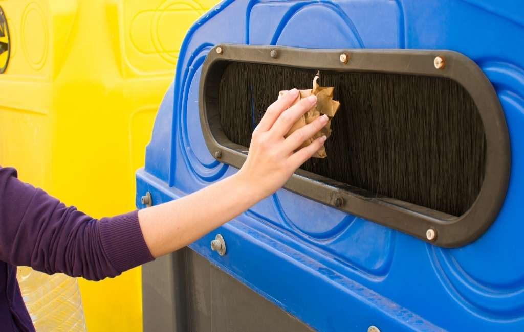 Deze kerst wordt meer dan 900 miljoen kilo papier en karton gerecycled in Spanje