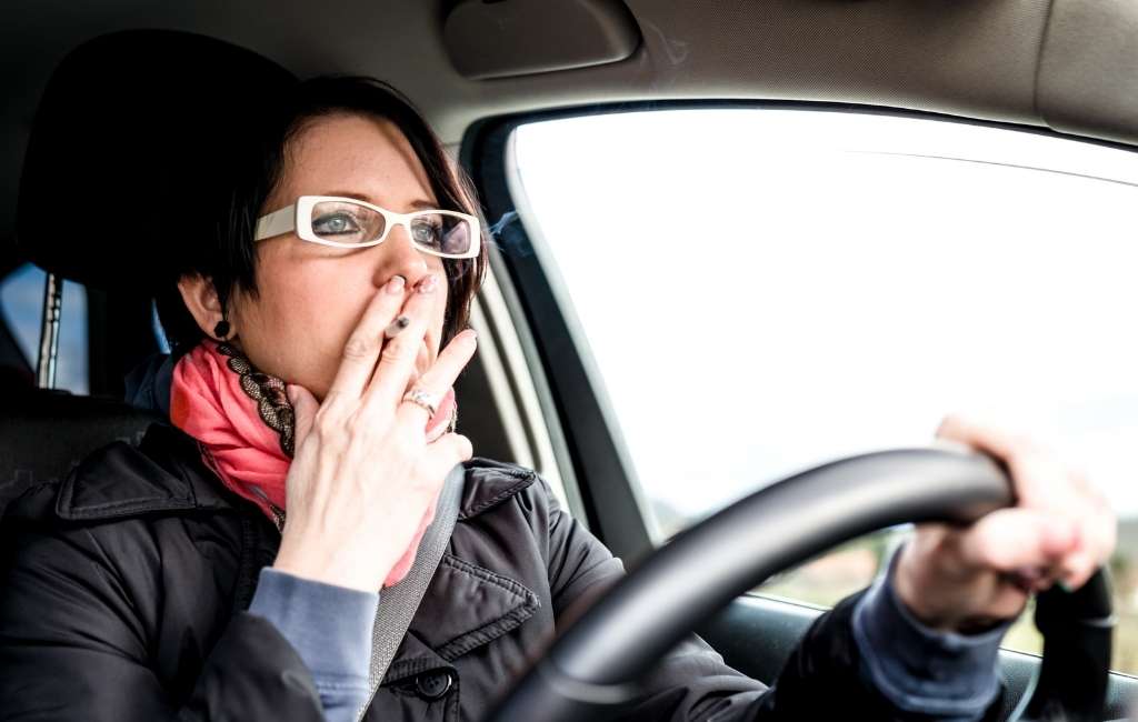 Plannen om roken in auto’s en op terrassen te verbieden in Spanje