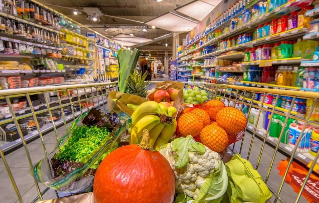 Waarom hebben supermarkten in Spanje geen ramen?