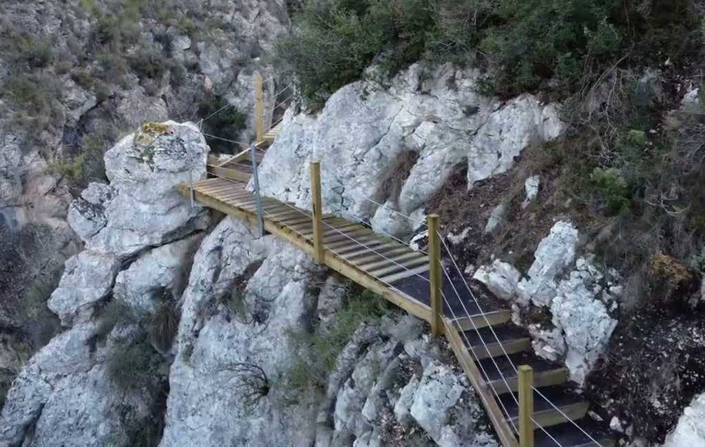 De provincie Alicante heeft een spectaculaire ‘Caminito del Rey’ wandelpad nabij Villajoyosa