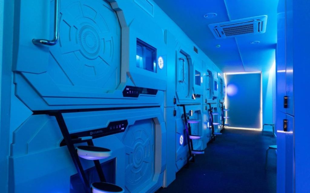 Eerste capsulehotel van Málaga geopend