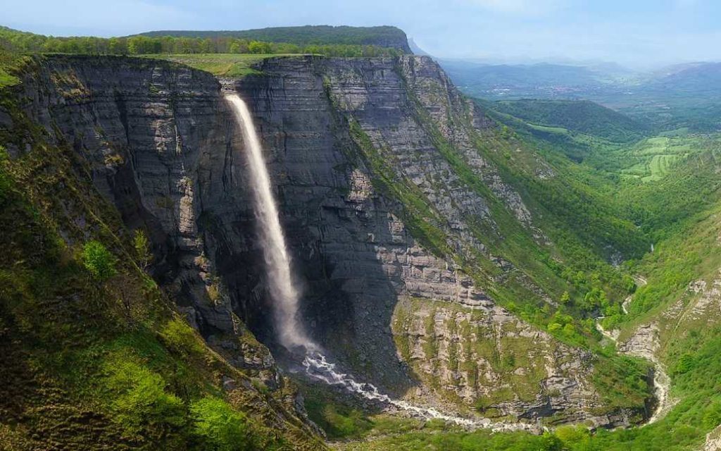 Ontdek de hoogste waterval van Spanje in Burgos