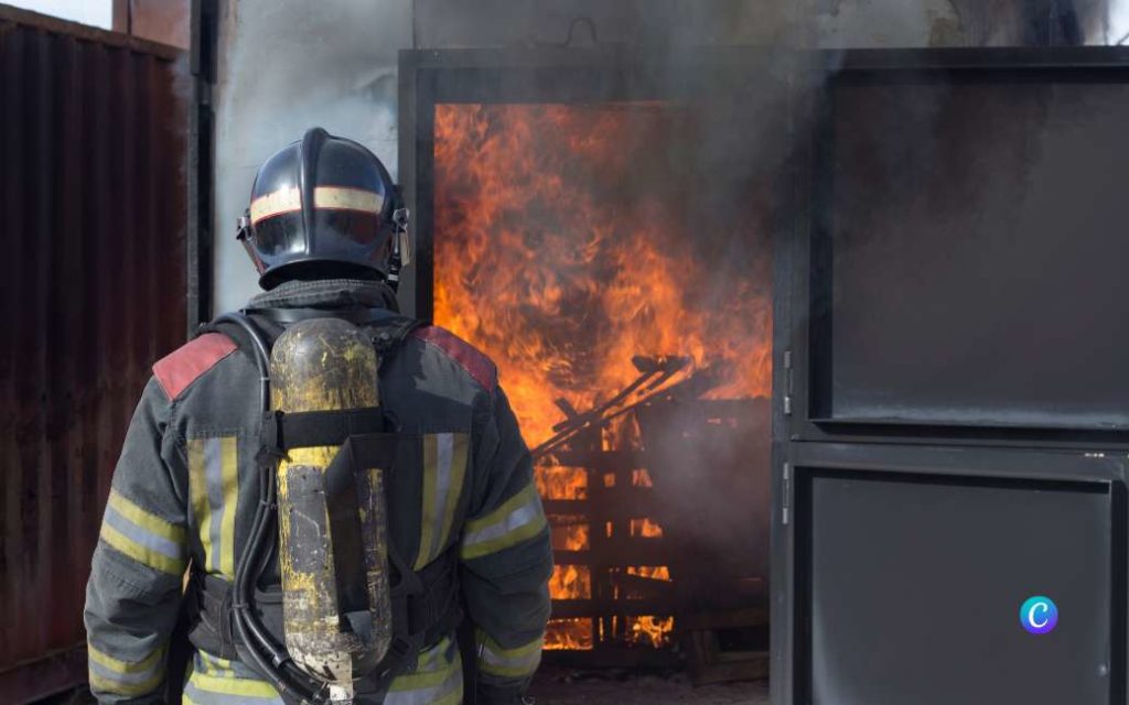 Eén dode en 24 gewonden na brand in een ziekenhuis in Madrid