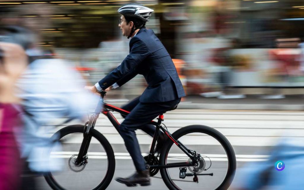 Nederland viert de ‘Fiets naar je Werk dag’ op 25 mei, maar hoe is dat in Spanje?