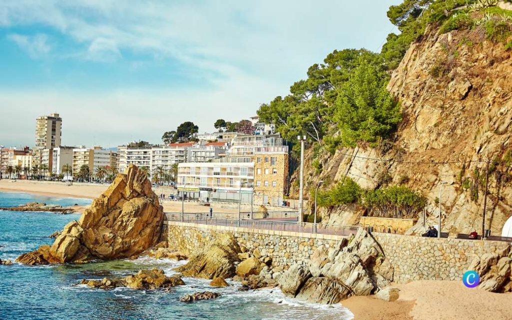 Nederlandse toerist op Ic-afdeling na val kustwandelpad Lloret de Mar