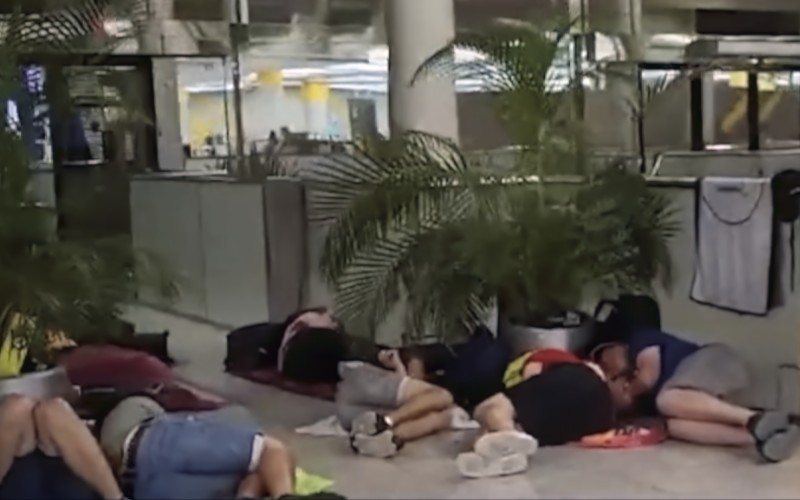 Chaotisch situatie vanwege storm bij luchthaven Palma de Mallorca