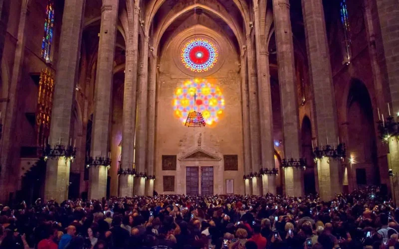 11/11 en de ‘Fiesta de la Luz’ in de Kathedraal van Palma op Mallorca