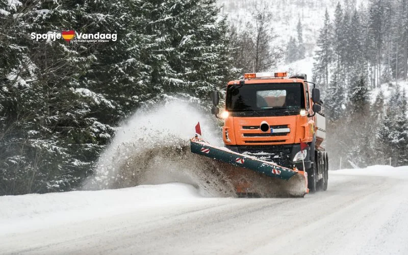 Ruim 800 sneeuwschuivers en 141.000 ton strooizout ingezet voor winterstorm in Spanje