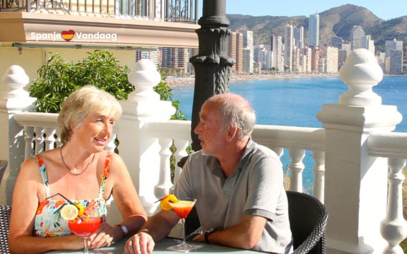 Benidorm erkend als eerste seniorvriendelijke bestemming van Spanje