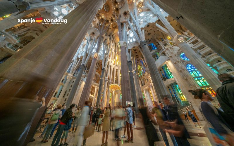 Sagrada Familia heeft recordaantal van 4,8 miljoen bezoekers verwelkomd in 2024