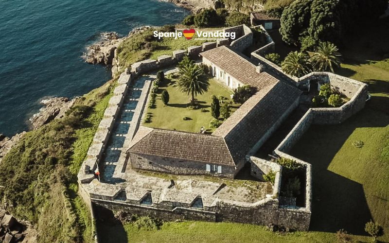 Historisch kasteel aan de kust van Galicië te koop voor 4 miljoen euro