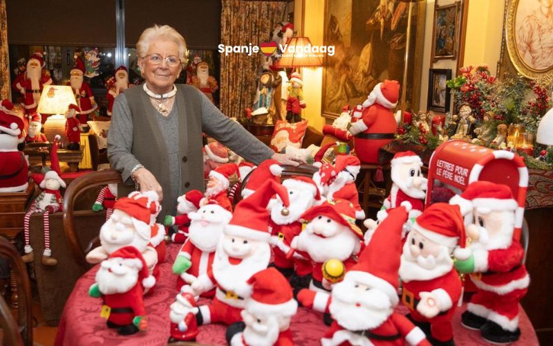 Huis met 400 kerstmannen in Galicië weer te bezoeken