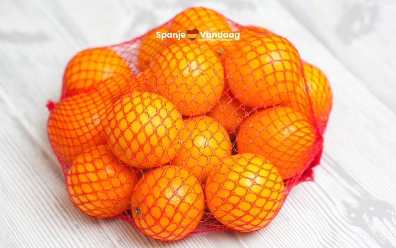 Waarom worden sinaasappels in Spanje altijd verpakt in een rood netje?