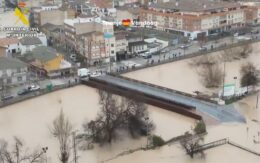 Storm Leonardo zorgt voor duizenden evacuaties en overstromingsgevaar in zuid- en west-Spanje