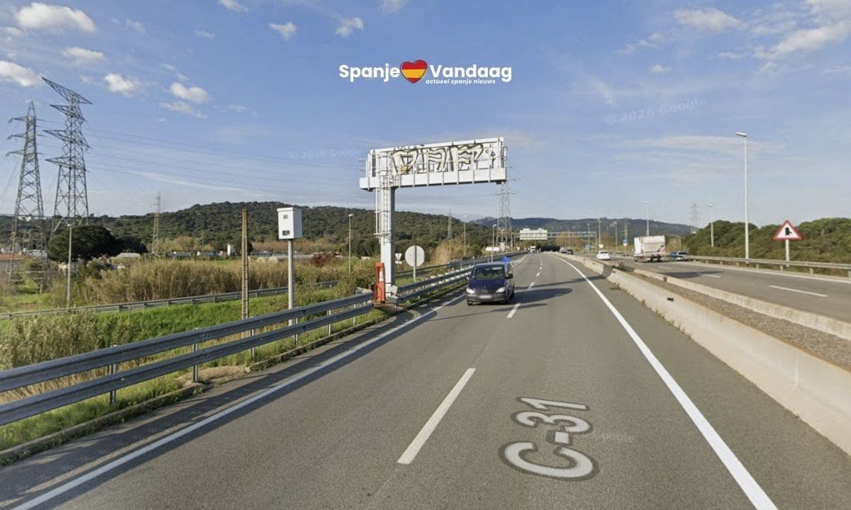 Flitspaal bij Platja d’Aro schrijft recordaantal boetes uit aan de Costa Brava 7 Flitspaal bij Platja d’Aro schrijft recordaantal boetes uit aan de Costa Brava