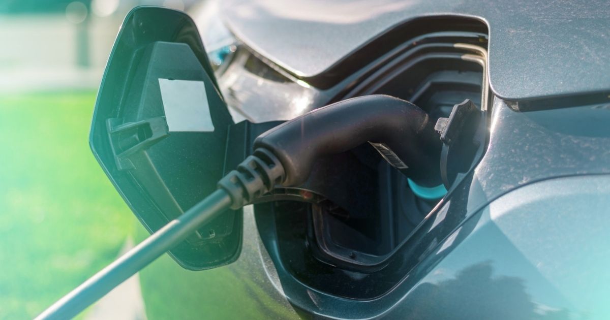 Verkoop van elektrische auto’s stijgt in Spanje twee keer sneller dan Europees gemiddelde