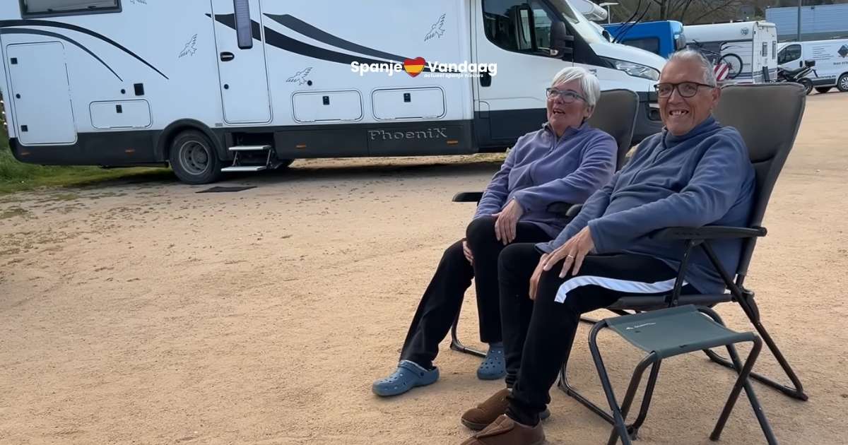 Spaanse gepensioneerden: “We leven al vijf jaar in onze kampeerauto, wat ons 1400 euro per maand bespaart.”