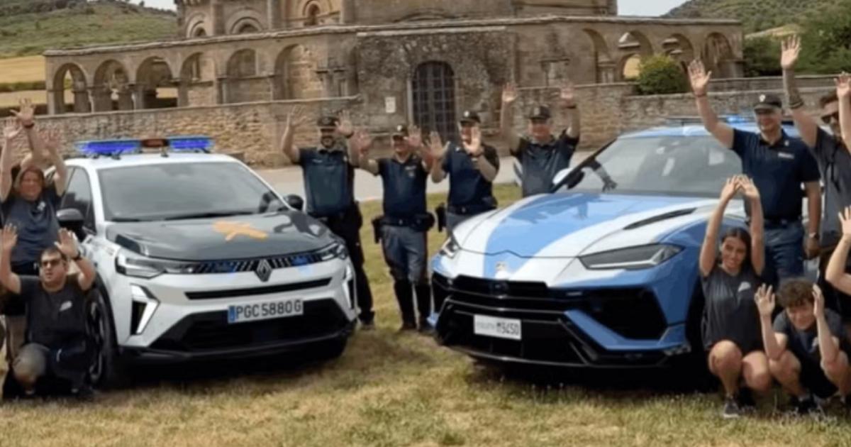 Een Lamborghini bij de Spaanse politie? Of was het een Italiaanse show in Navarra?