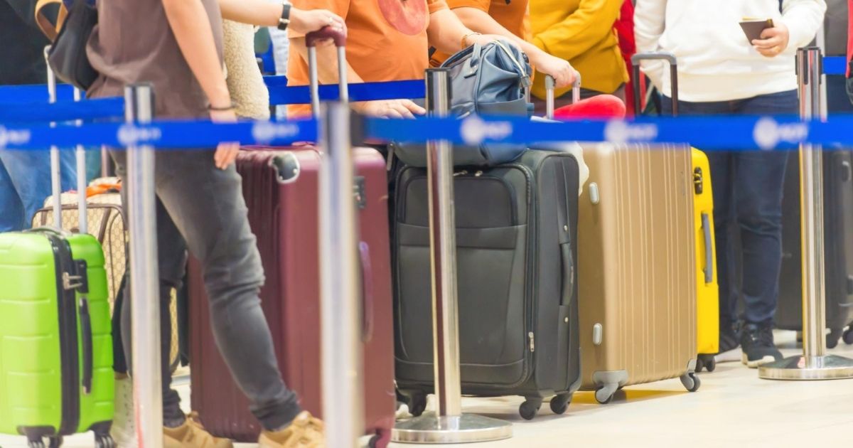 Ryanair waarschuwt zomerreizigers voor nieuwe incheckregel, maar Nederlanders en Belgen merken er niets van