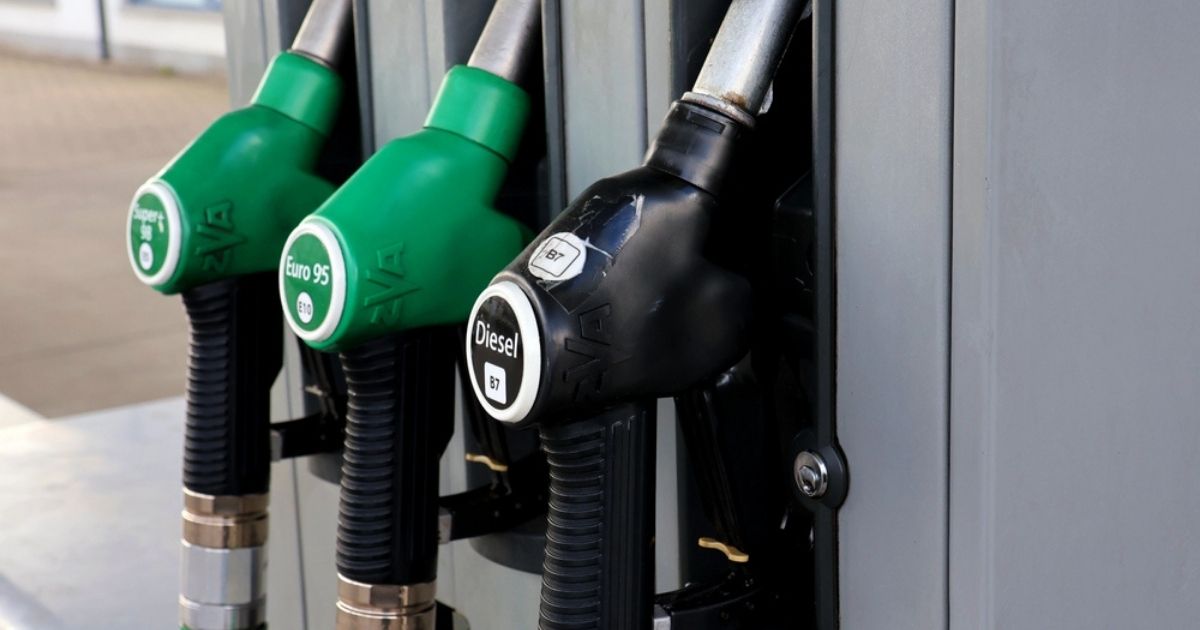 Btw op benzine en diesel keert 1 juli terug naar 21 procent in Spanje, maar korting blijft