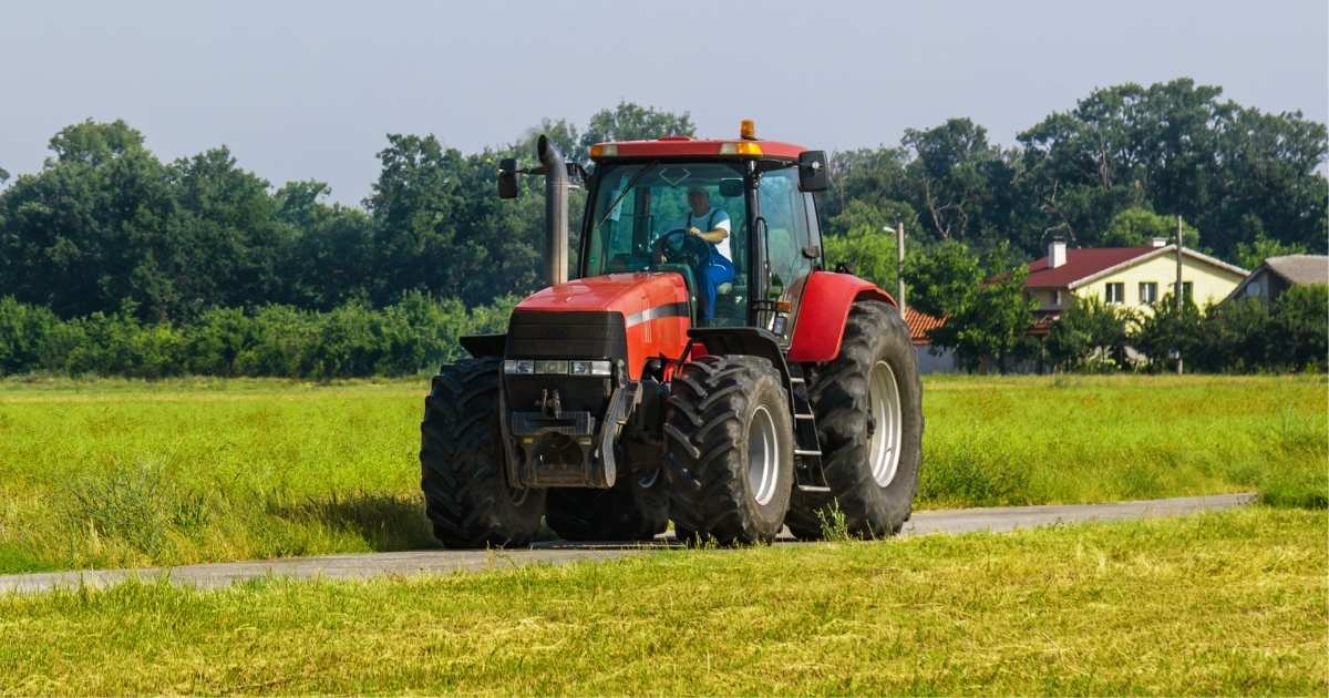 Met de tractor naar de Costa Blanca: kan dat, en hoe lang ben je onderweg?
