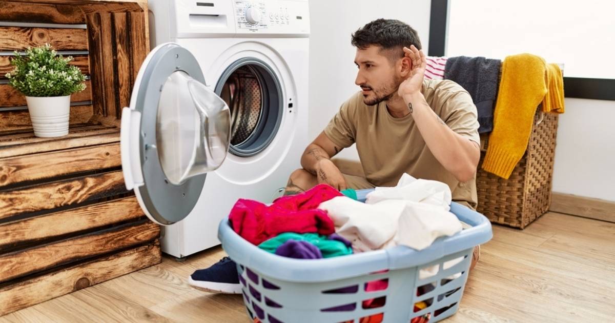 Boete tot 3.000 euro voor ’s nachts wassen? Dit zegt de Spaanse wet over herrie in huis