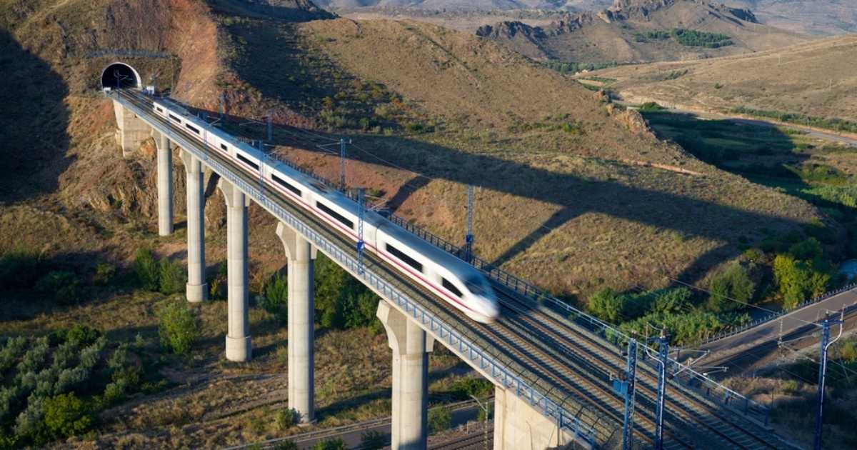 AVE naar Extremadura loopt al bijna twintig jaar vast in Toledo: het probleem van één viaduct