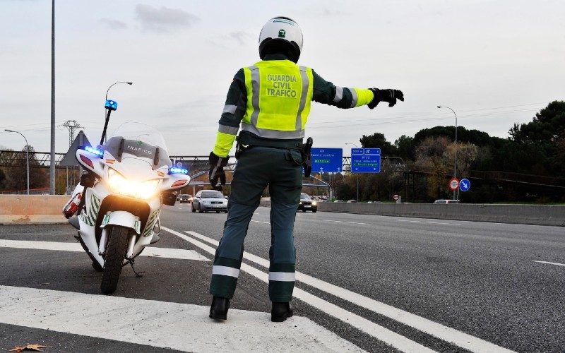 56-jarige Nederlander aangehouden met auto vol met marihuana op snelwg bij Granada