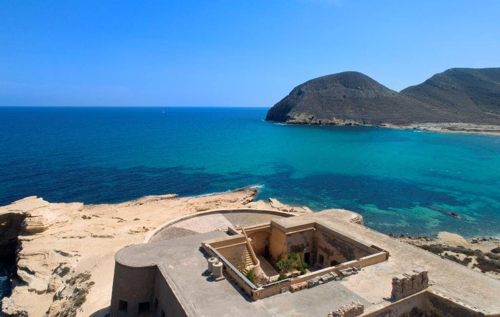 hartstochtelijk heerlijkheid adverteren Je eigen fort kopen aan de kust in Almería is nu mogelijk (verkocht)