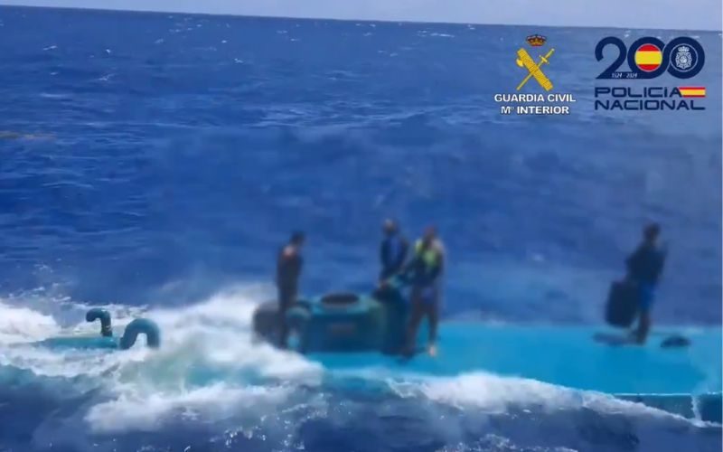 Spaanse politie onderschept Columbiaanse narco-onderzeeër bij Cádiz